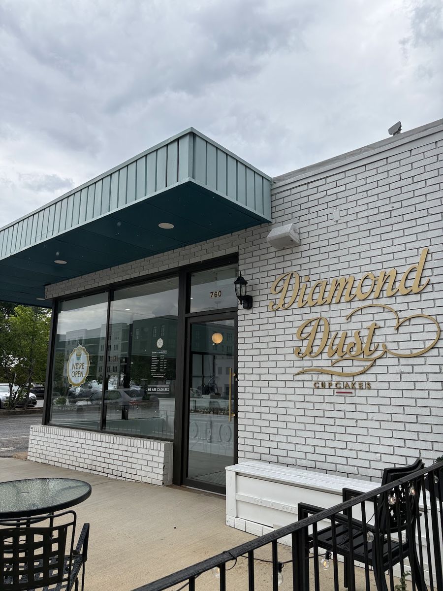 The Diamond Dust Cupcakes storefront on Commerce Dr in Decatur